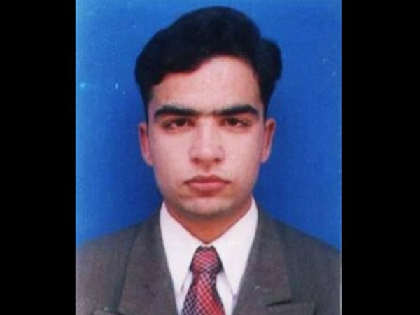 Chemistry teacher defies Taliban in Bacha Khan University attack Chemistry teacher defies Taliban in Bacha Khan University attack