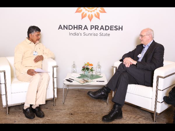 CEOs urged to set up offices in Amaravati CEOs urged to set up offices in Amaravati