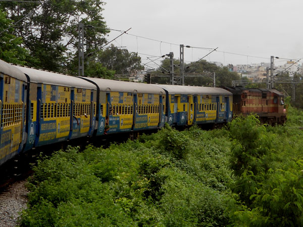 Woman Dead Body Found in Guntur-Kachiguda Passenger Train Toilet Woman Dead Body Found in Guntur-Kachiguda Passenger Train Toilet