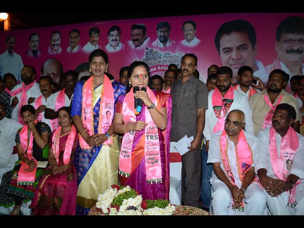 కవిత ప్రచారం