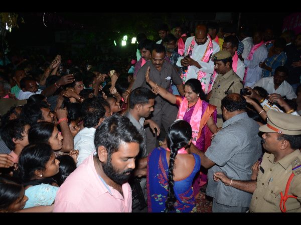 కవిత ప్రచారం