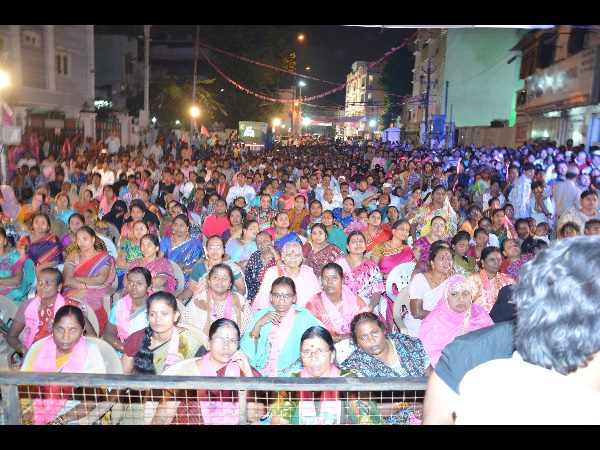 కవిత ప్రచారం