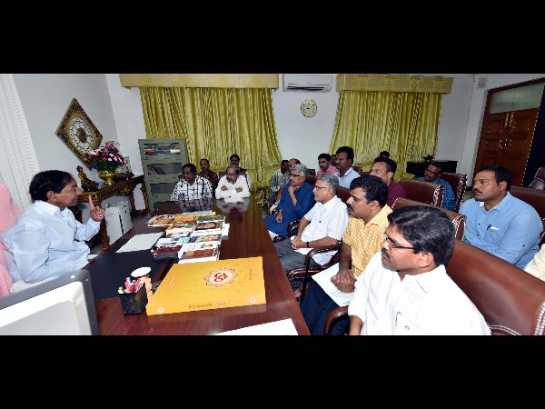 సొసైటీల రద్దుకు సముఖం