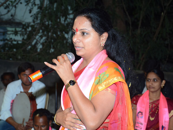 Kalvakuntla Kavitha makes comments against Chandrababu Kalvakuntla Kavitha makes comments against Chandrababu