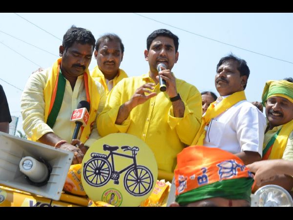 ఆ అబద్ధం చెప్పిన తొలి సీఎం కేసీఆరే: నారా లోకేశ్