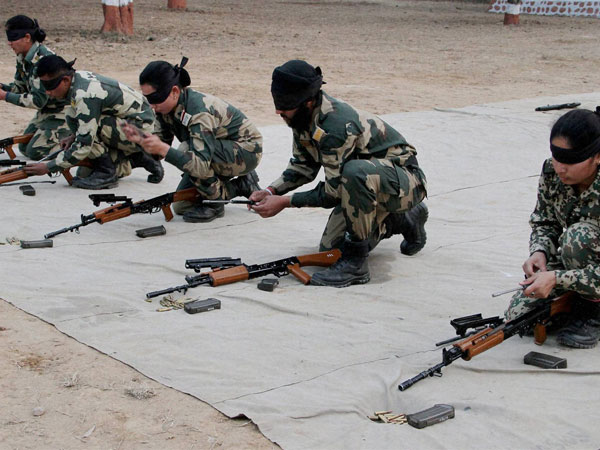 BSF kills 4 drug smugglers in Punjab; 2 Pakistani among the eliminated miscreants BSF kills 4 drug smugglers in Punjab; 2 Pakistani among the eliminated miscreants