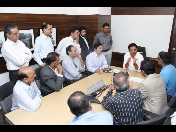 హైదరాబాద్లో వాల్మార్ట్ మెగాస్టోర్