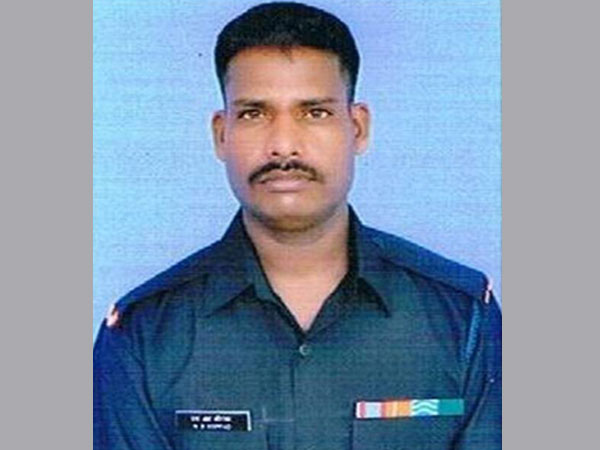 UP Woman, retd CISF personnel, ex-navyman offer to donate organs for Siachen survivor UP Woman, retd CISF personnel, ex-navyman offer to donate organs for Siachen survivor