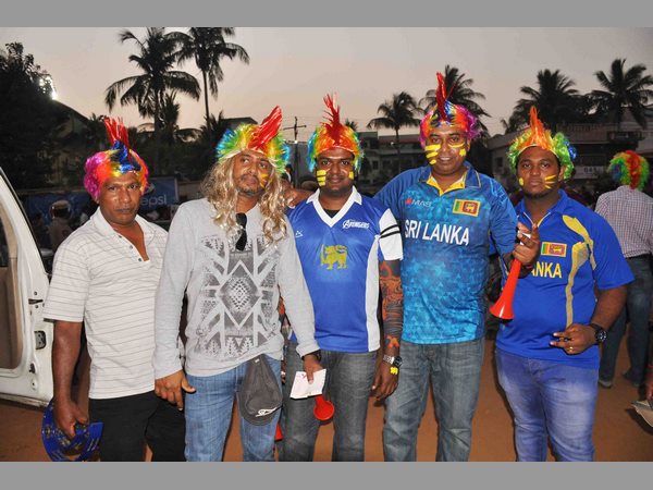 లంక అభిమానులు