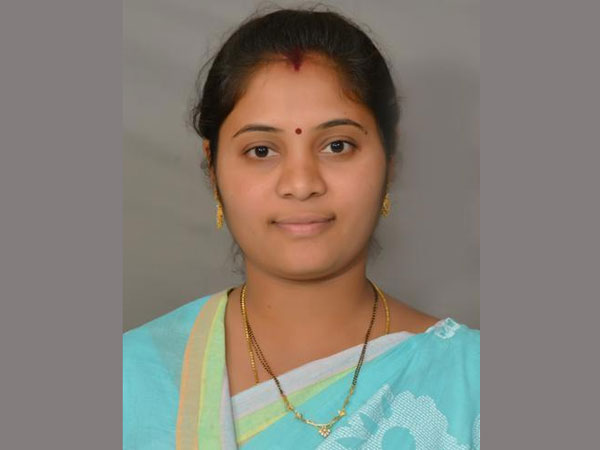 Pushpa Srivani clarifies rumors about quitting YCP Pushpa Srivani clarifies rumors about quitting YCP