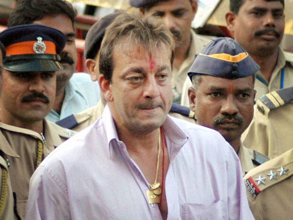 Sanjay Dutt to walk out of prison with Rs 450 as salary Sanjay Dutt to walk out of prison with Rs 450 as salary
