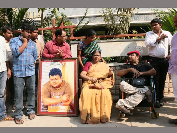 Music director Chakri's family goes on fast over property dispute Music director Chakri's family goes on fast over property dispute