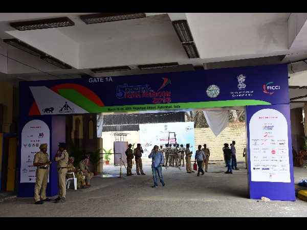 బేగంపేటలో ఐదో వైమానిక ప్రదర్శన