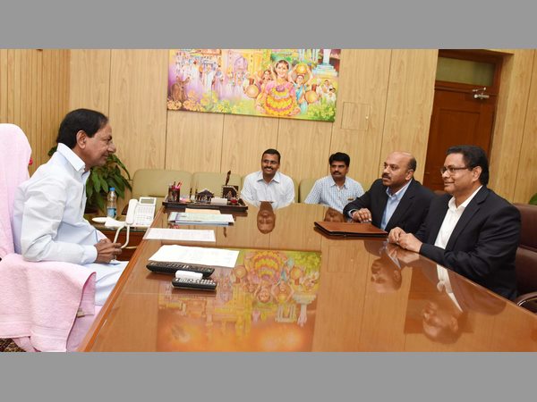 కెసిఆర్, ఆటా ఆహ్వానం
