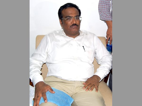 హెచ్సియు ఉద్రిక్తం