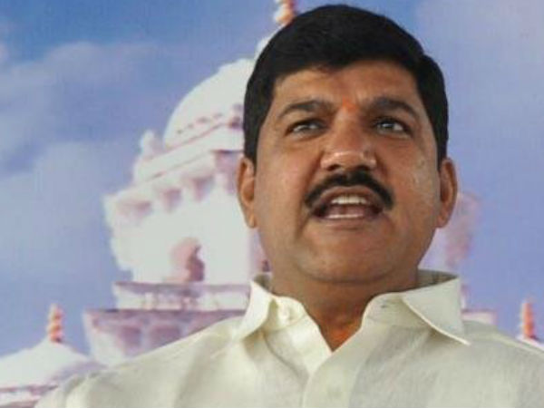 Tdp Mla Dhulipalla narendra kumar on Mla roja in Assembly Tdp Mla Dhulipalla narendra kumar on Mla roja in Assembly