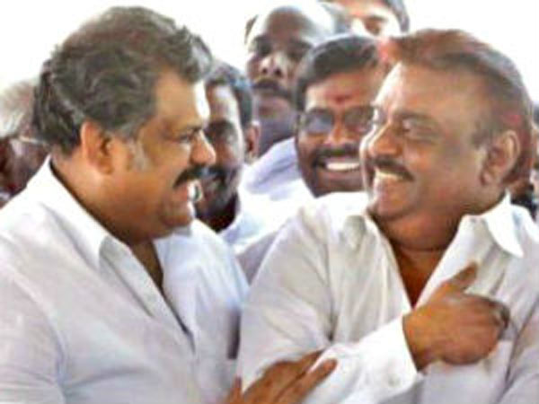 GK Vasan's Tamil Maanila Congress Joins Vijayakanth Front GK Vasan's Tamil Maanila Congress Joins Vijayakanth Front