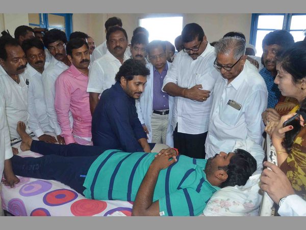 రైల్వే జోన్ కోసం దీక్ష