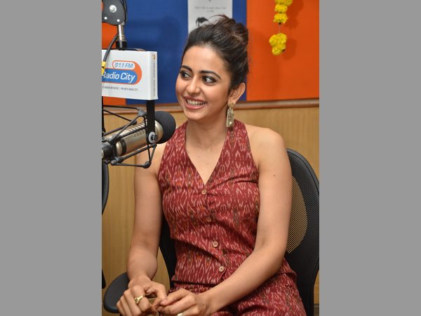 రకుల్ సందడి