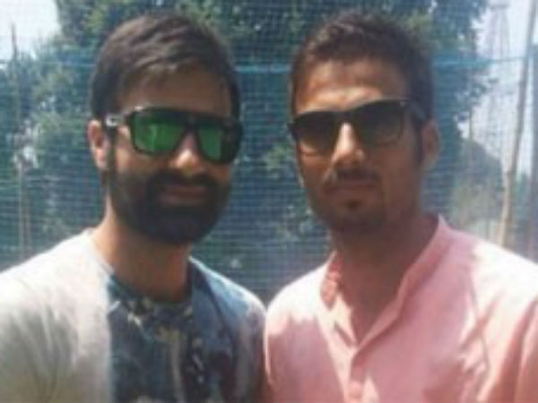 Cricketer Killed in Kashmir's Handwara Had Stopped To Take A Photo Cricketer Killed in Kashmir's Handwara Had Stopped To Take A Photo