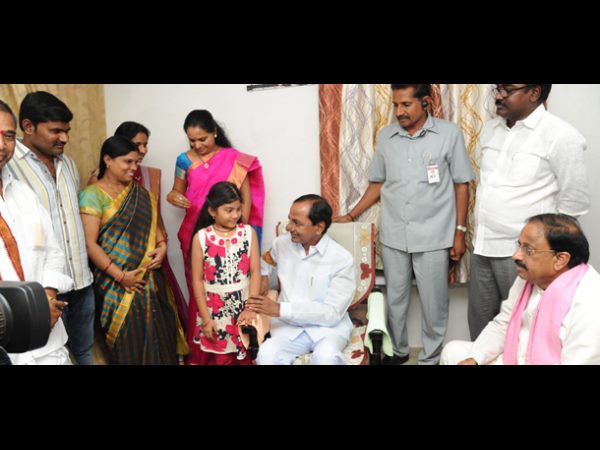KCR All Set To Visit Lakshmi Srija House For Lunch KCR All Set To Visit Lakshmi Srija House For Lunch
