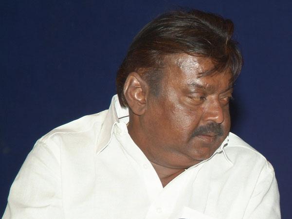 Vijayakanth on jayalalitha and karunanidhi at election campaign Vijayakanth on jayalalitha and karunanidhi at election campaign