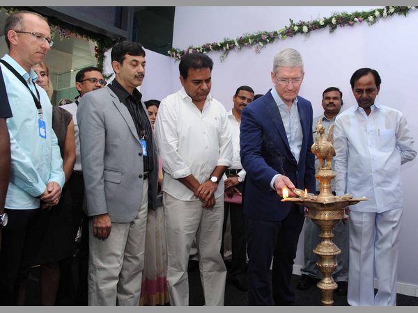 జ్యోతి ప్రజ్వలన
