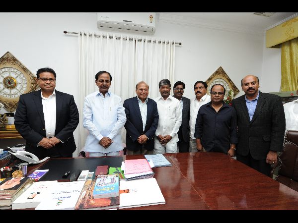 కెసిఆర్కు ఆటా ఆహ్వానం