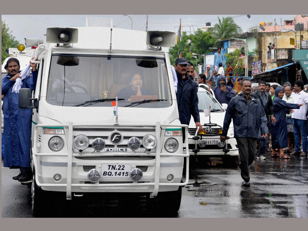 రెండు సార్లు సీఎం పదవి పోయింది