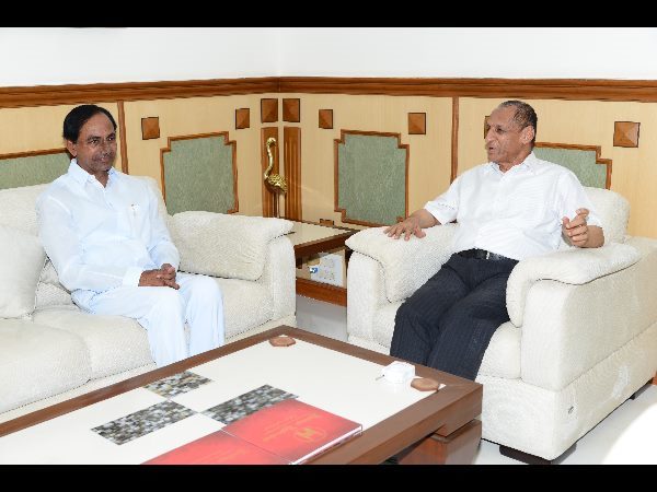 కెసిఆర్ ఆహ్వానం