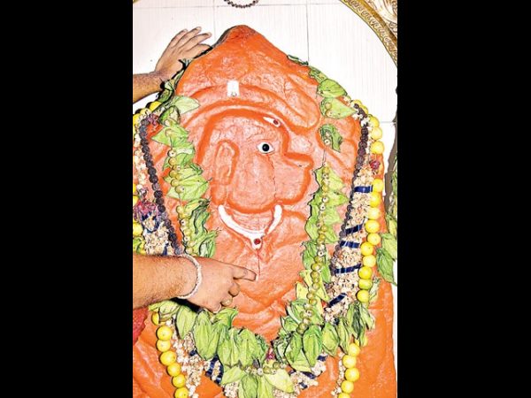 Tears to the eye of Hanuman statue Tears to the eye of Hanuman statue