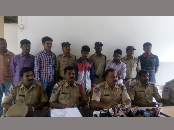 Woman planned kill her husband in Hyderabad Woman planned kill her husband in Hyderabad