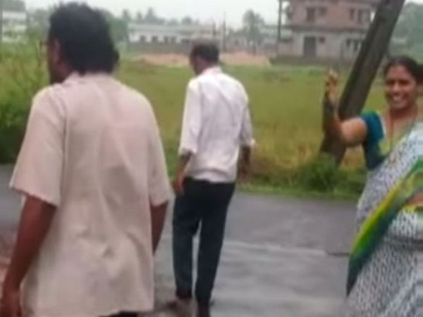 చేపల వర్షం వెనుక
