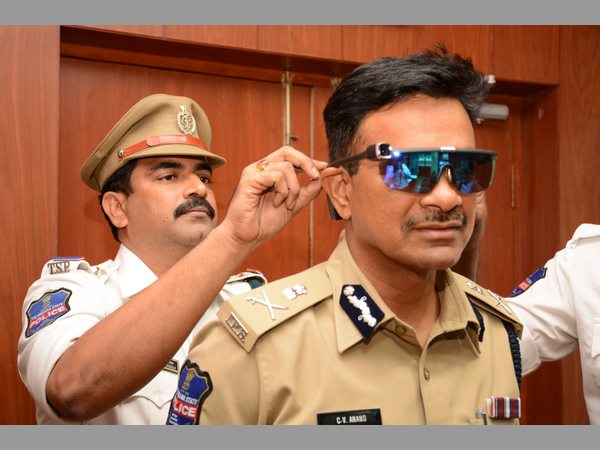 ట్రెండ్ సెట్ చేస్తోన్న సైబరాబాద్ పోలీస్ కమిషనరేట్.. (పిక్చర్స్)