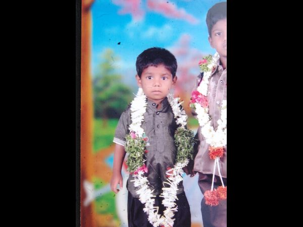 సిలిండర్ పేలి చిన్నారి మృతి: అల్లంత దూరం తెగిపడ్డ చేయి
