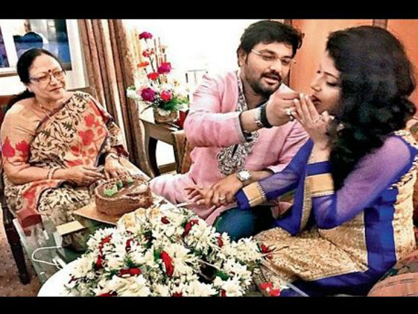 Minister Babul Supriyo set to wed Jet Airways air hostess Minister Babul Supriyo set to wed Jet Airways air hostess