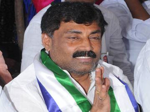 Ravindranath Reddy surrenders before court on Thursday Ravindranath Reddy surrenders before court on Thursday