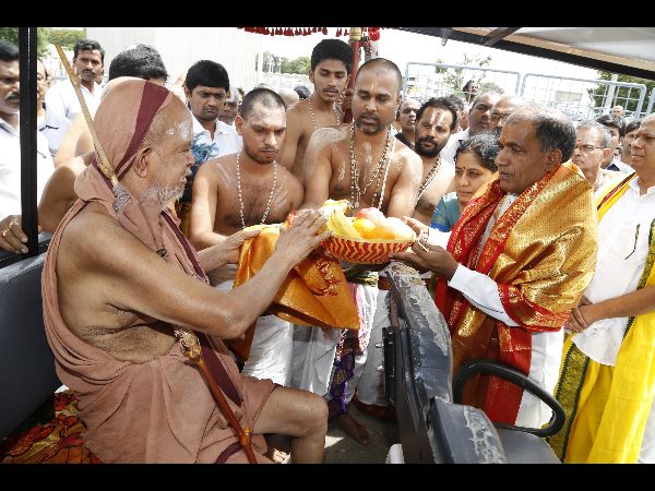 జయేంద్ర సరస్వతి