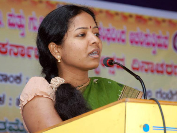 IAS officer Pallavi Akurathi transferred IAS officer Pallavi Akurathi transferred