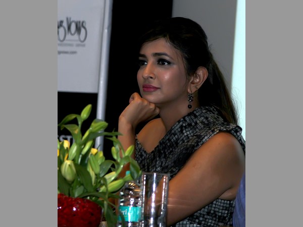 మంచు లక్ష్మి సందడి