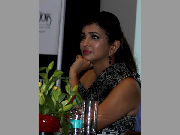 మంచు లక్ష్మి సందడి