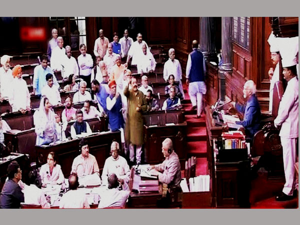కాళ్లు, గడ్డాలు పట్టుకుంటాను: బీజేపీ ఎత్తుగడ ముందు కేవీపీ చిత్తు