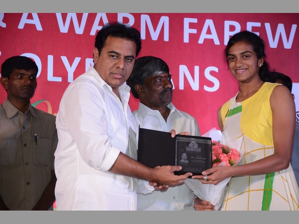 రియోలో సత్తా చాటండి: అథ్లెట్లకు కేటీఆర్ వీడ్కోలు