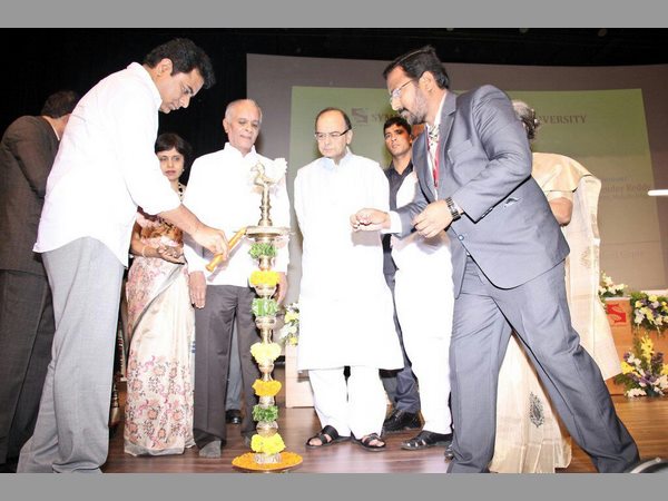 ఎమ్మెల్యే అనుచరుల నిరసన