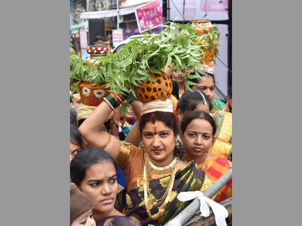 బోనాల వైభవం