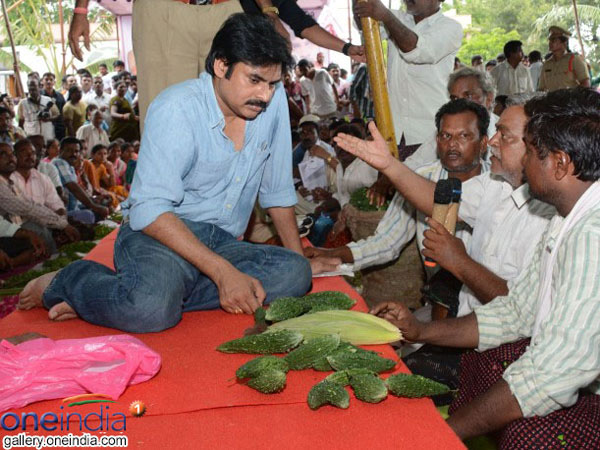 భూసేకరణపై 2015 ఆగస్టులో