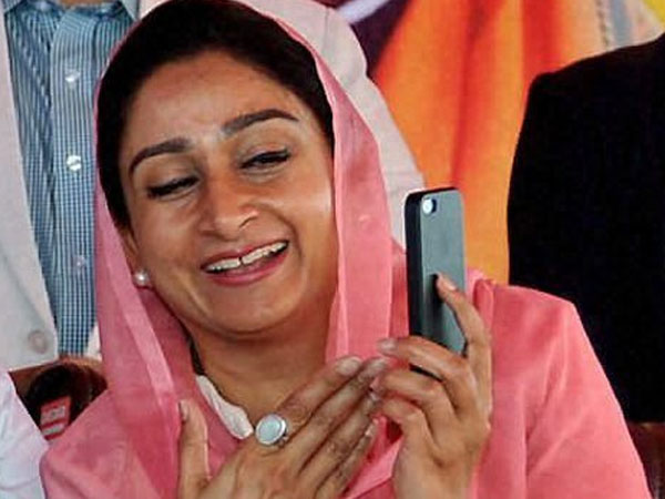 హర్ సిమ్రాత్ కౌర్ బాదల్
