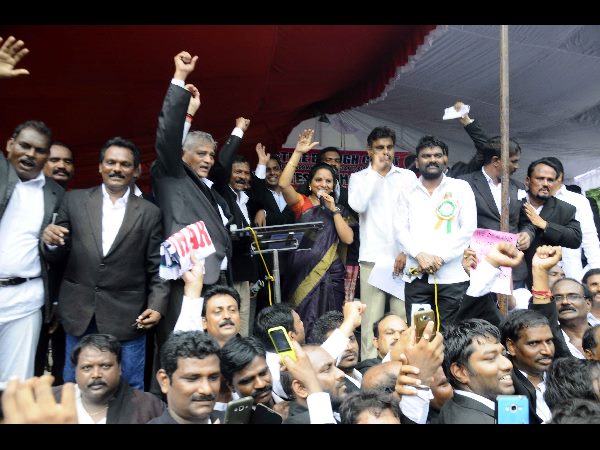 ఢిల్లీ మహా ధర్నా
