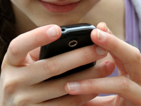 Mobile Phones price will decreased in Telangana Mobile Phones price will decreased in Telangana