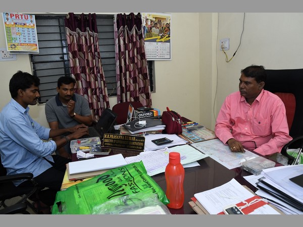 ఏసీబీకి చిక్కిన ఏపీ ఎస్ఎస్సీ బోర్డు డైరెక్టర్ ప్రసన్న కుమార్